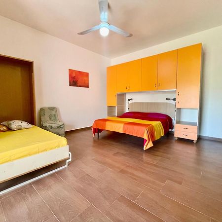 Villa Cucci Mono Luigi Casa Vacanze Торре-Лапилло Экстерьер фото